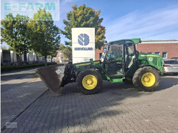 Teleszkópos rakodó JOHN DEERE