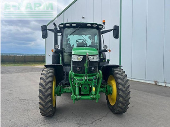 Traktor John Deere 6130r: 3 kép.