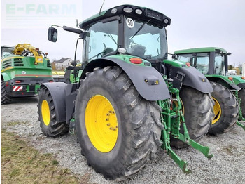 Traktor John Deere 6210r: 4 kép.