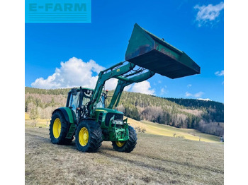 Traktor JOHN DEERE 6630
