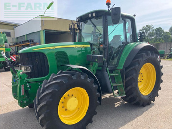 Traktor JOHN DEERE 6820