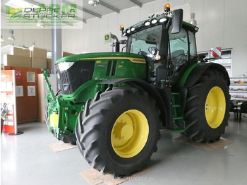 Traktor John Deere 6r 250: 2 kép.
