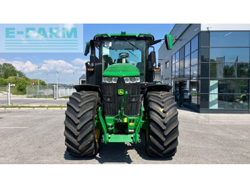 Traktor John Deere 7R 290: 3 kép.