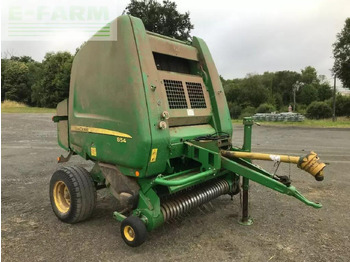 Kocka bálázó JOHN DEERE