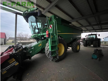 Kombájn JOHN DEERE S670