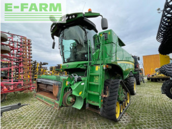 Kombájn JOHN DEERE S690