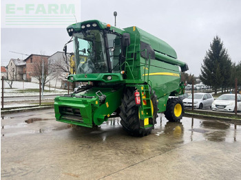 Kombájn JOHN DEERE W440
