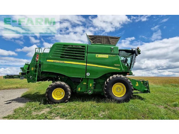 Kombájn JOHN DEERE T670
