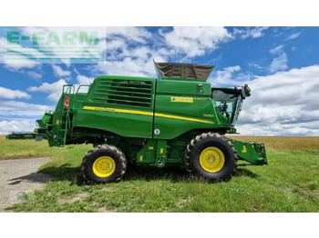 Kombájn JOHN DEERE T670
