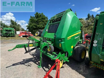 Kocka bálázó JOHN DEERE