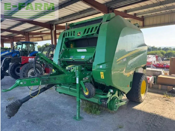 Kocka bálázó JOHN DEERE