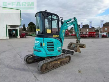 Minikotró Kobelco sk 25 sr-6e: 4 kép. Minikotró Kobelco sk 25 sr-6e: 4 kép.