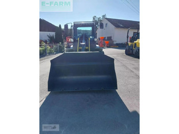 Minikotró Kramer 5095: 2 kép. Minikotró Kramer 5095: 2 kép.