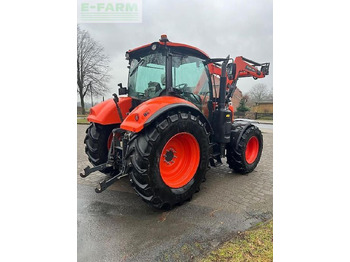 Traktor Kubota m6121: 4 kép. Traktor Kubota m6121: 4 kép.