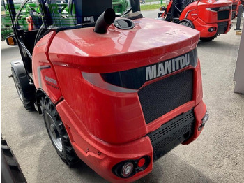 Derékcsuklós rakodó MANITOU MLA 4-50