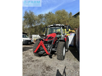 Traktor MASSEY FERGUSON 100 series