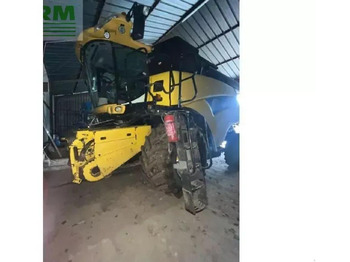 Kombájn NEW HOLLAND CR980