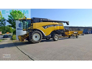 Kombájn NEW HOLLAND CX series