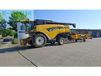 Kombájn NEW HOLLAND CX series
