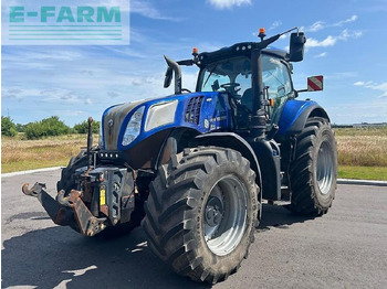 Traktor NEW HOLLAND T8