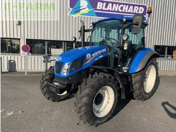 Traktor NEW HOLLAND T5