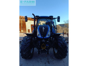 Traktor New Holland t6.145 dynamic command sidewinder ii: 4 kép.