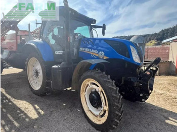 Traktor NEW HOLLAND T7.210