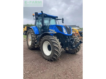 Traktor NEW HOLLAND T7