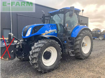 Traktor NEW HOLLAND T7.245