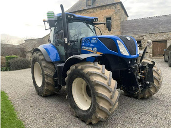 Traktor NEW HOLLAND T7
