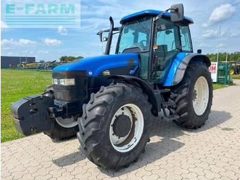 Traktor NEW HOLLAND TM