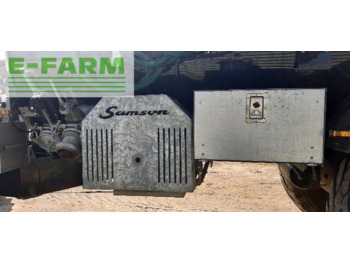 Szippantó tartálykocsi Samson pg ii 18 pte slurry master 8000: 3 kép. Szippantó tartálykocsi Samson pg ii 18 pte slurry master 8000: 3 kép.