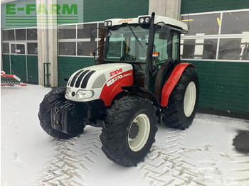 Traktor STEYR