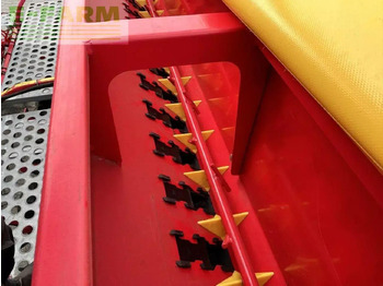 Kombinált vetőgép Väderstad rapid 400c: 5 kép. Kombinált vetőgép Väderstad rapid 400c: 5 kép.