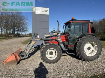 Traktor VALMET