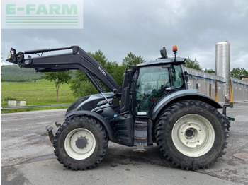 Traktor VALTRA T254