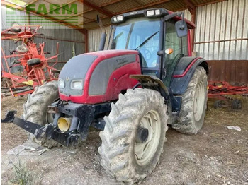Traktor VALTRA N111