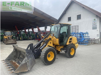 Minikotró VOLVO L25F