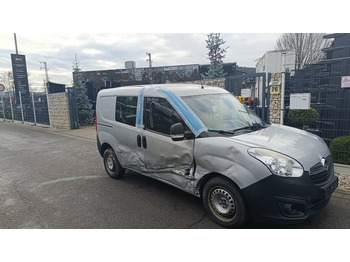 Dobozos kisteherautó OPEL