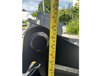 Új Kanál Big Tieflöffel 30cm mit MS03 Symblock Aufnahme: 5 kép.