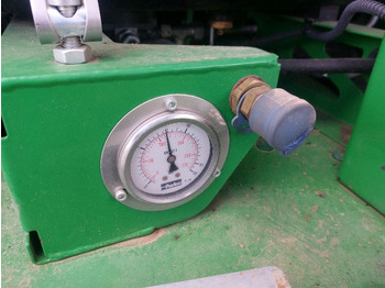 Betakarító gép JOHN DEERE