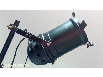 Szerszám/ Felszerelés 1 projecteur "traditionnel iconique PAR64": 2 kép.