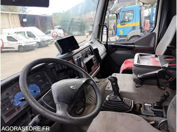 Szippantós autó RENAULT Premium 320