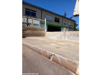 Billenőplatós teherautó Camion Renault 150 - 2000 - 480392kms: 4 kép. Billenőplatós teherautó Camion Renault 150 - 2000 - 480392kms: 4 kép.