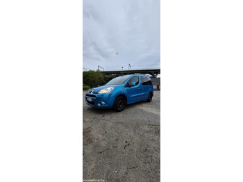 Autó CITROËN