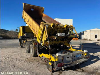 : fejléc fényképe