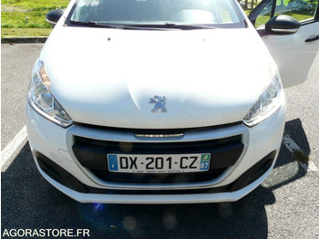 Autó PEUGEOT