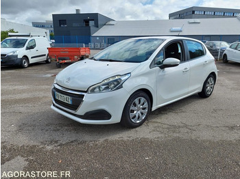 Autó PEUGEOT
