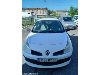 Autó RENAULT