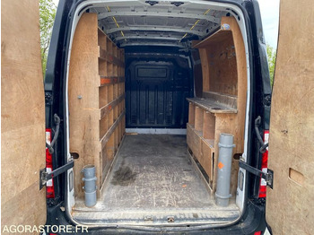 Furgon RENAULT MASTER - 06/2019 / 150709KM: 5 kép.